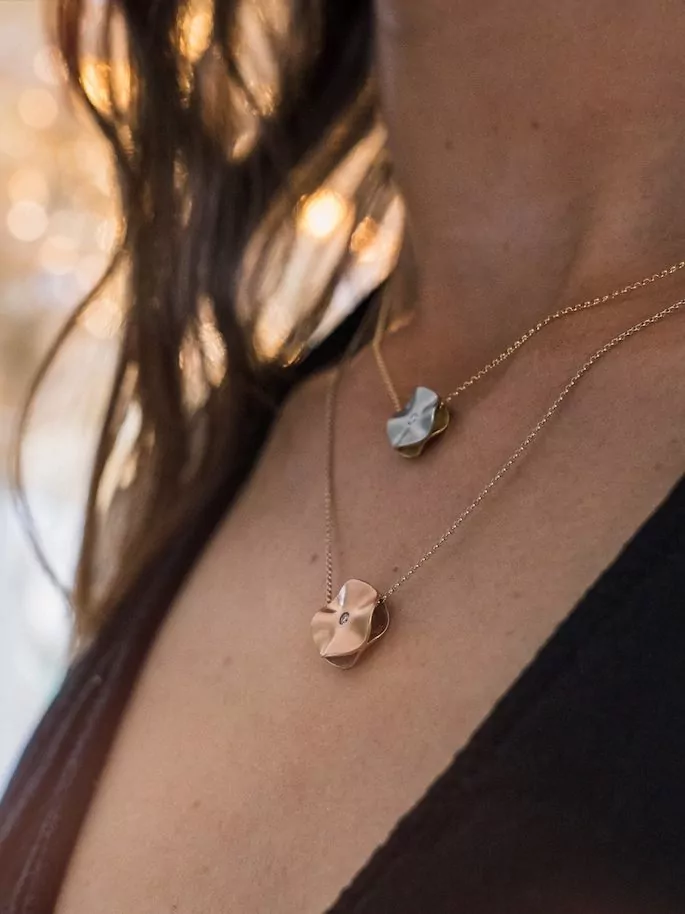 Flower Dreams_Double Necklace_Red+White-Leonie
